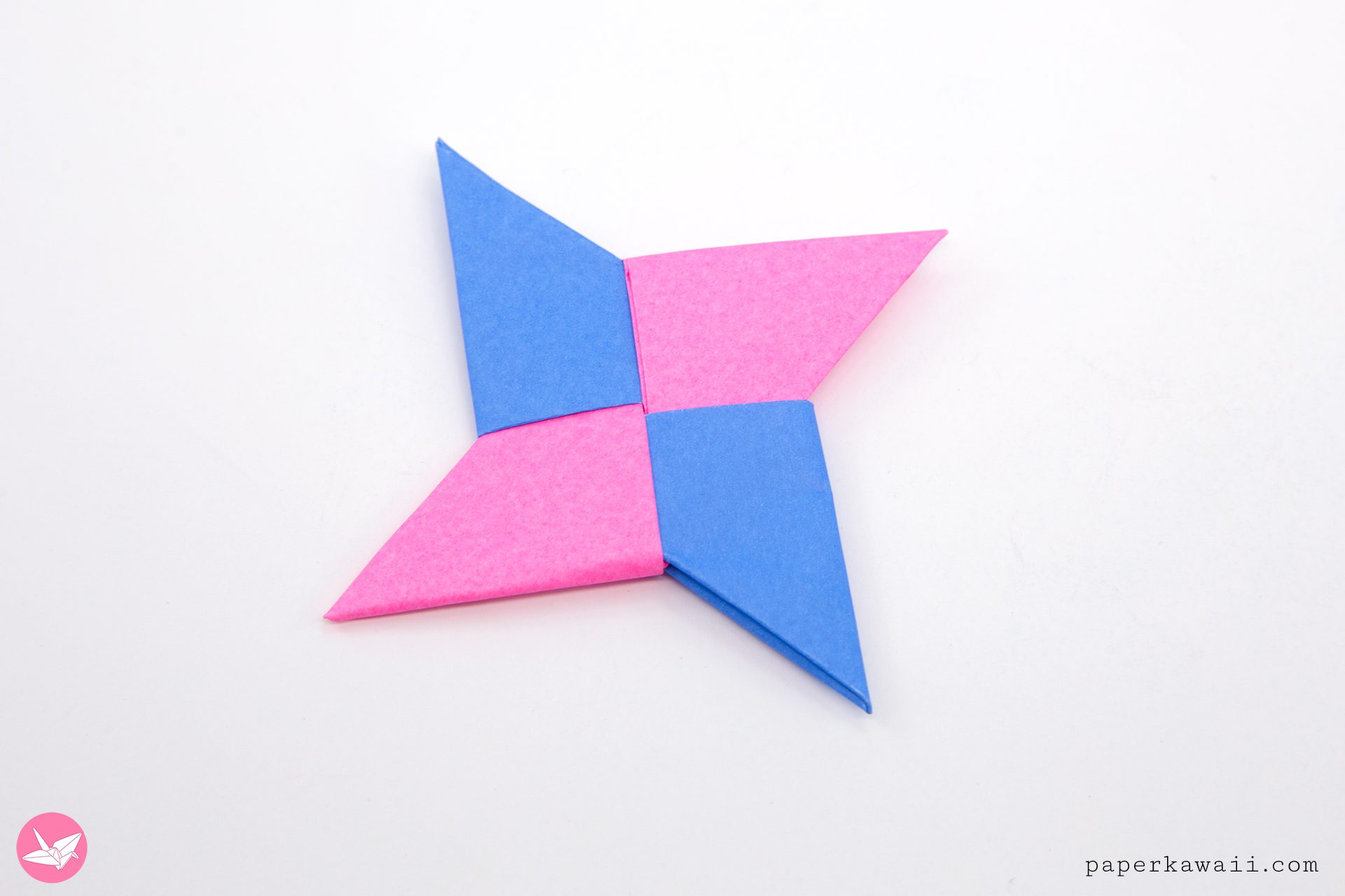 https://www.paperkawaii.com/wp-content/uploads/2018/11/origami-ninja-star-shuriken-paper-kawaii-03.jpg