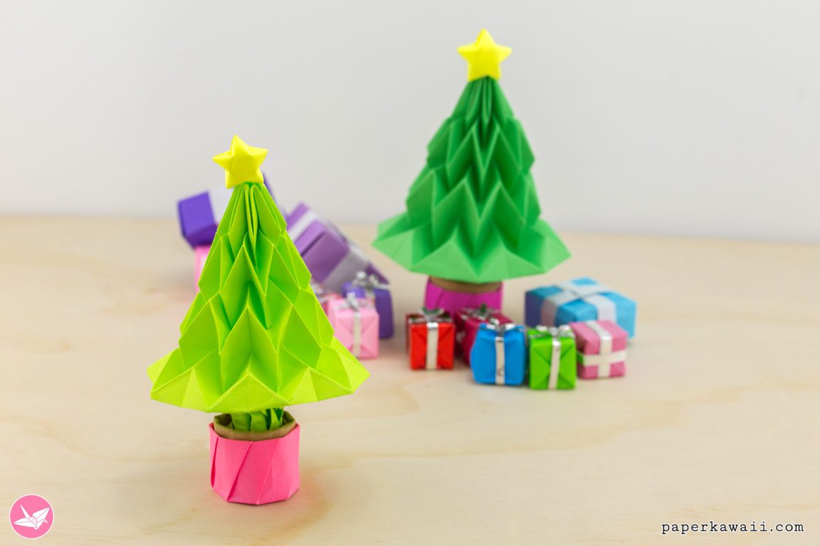 How To Make A 3D Origami Christmas Tree - Paper Kawaii